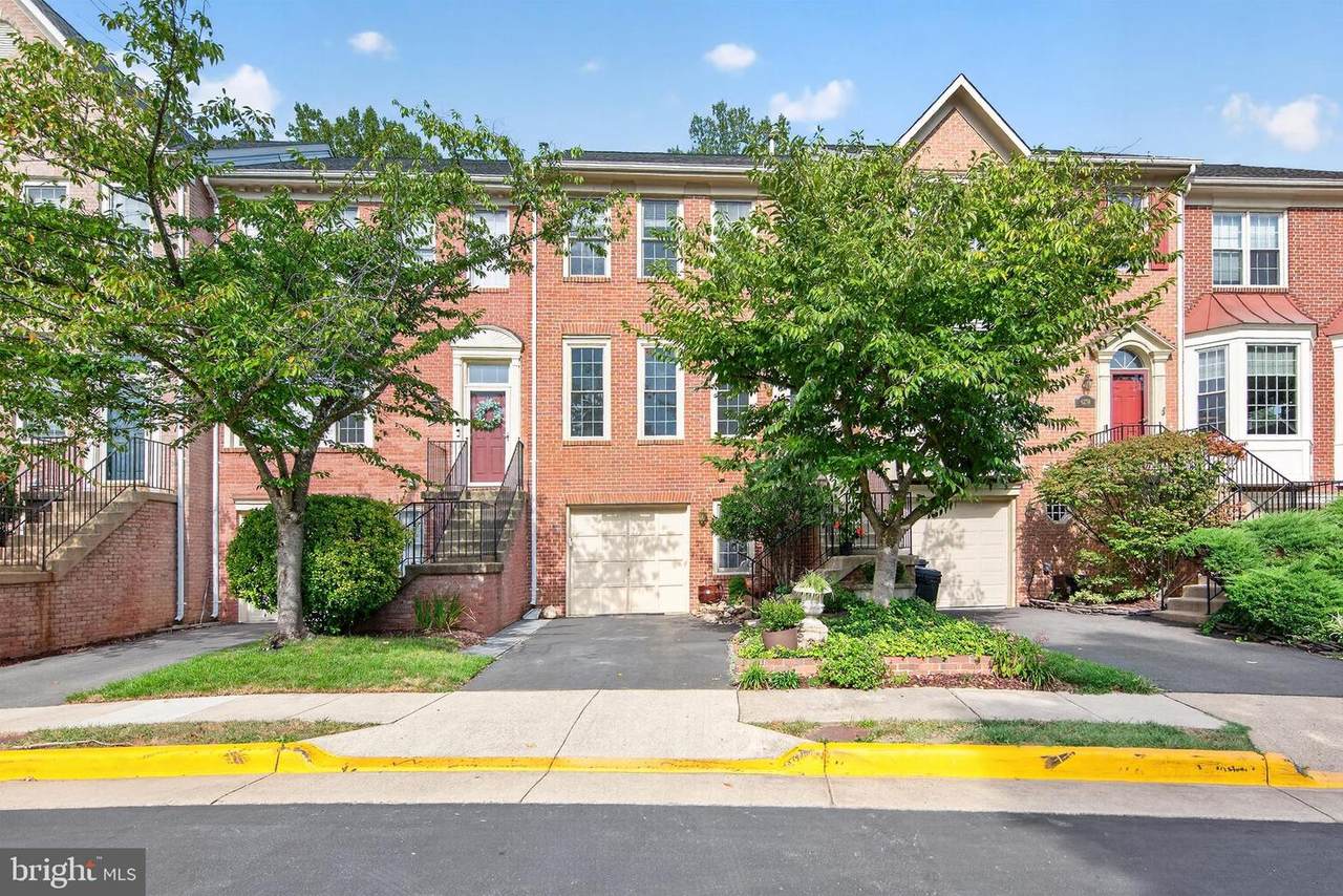 6240 Windham Hill Run - Photo 1