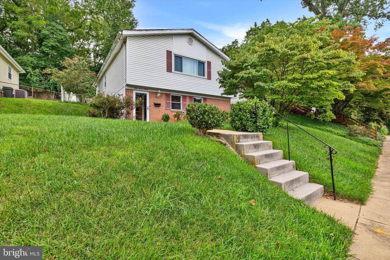 5720 Rockspring Road - Photo 1