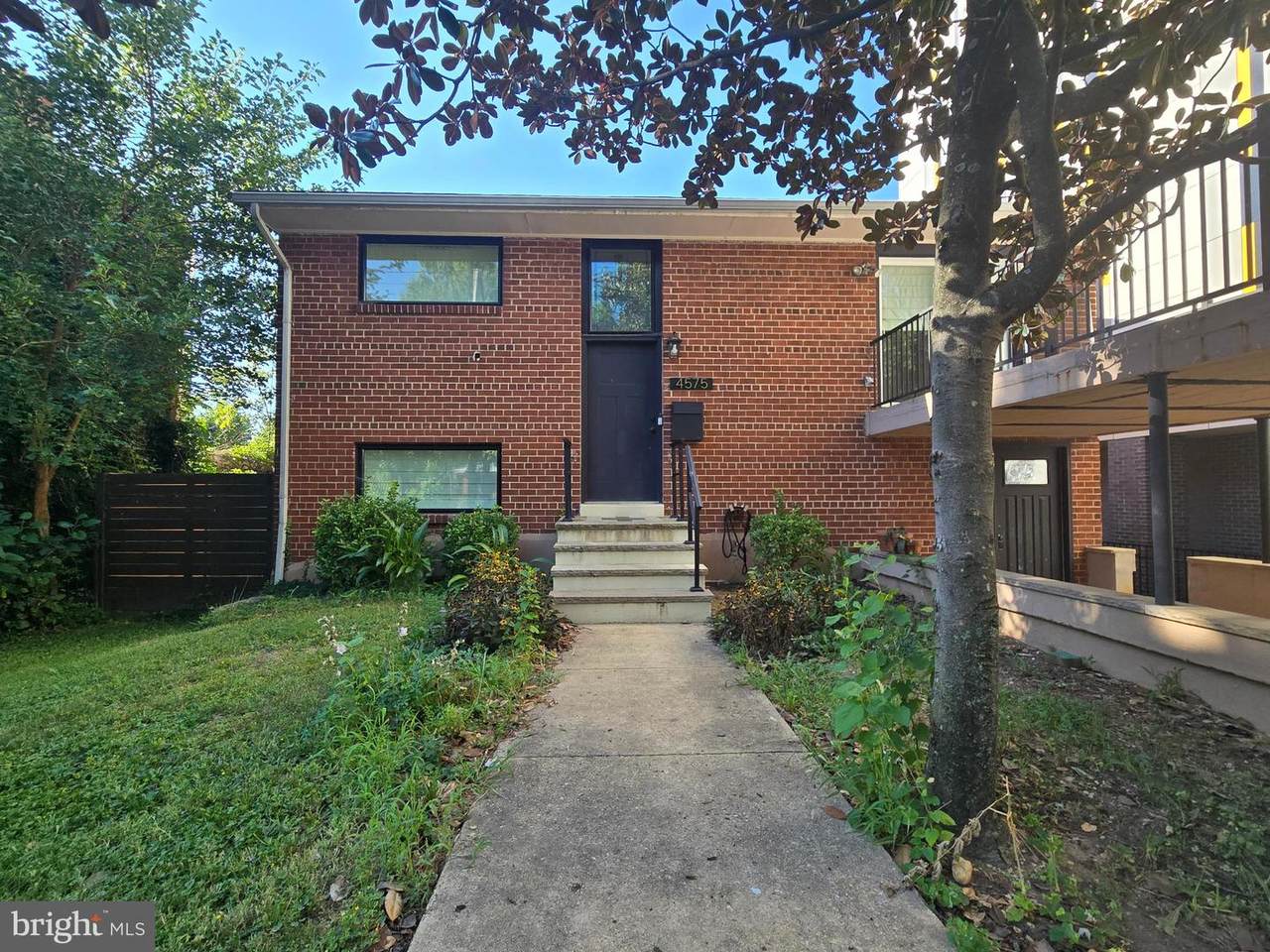 4575 Blaine Street - Photo 1