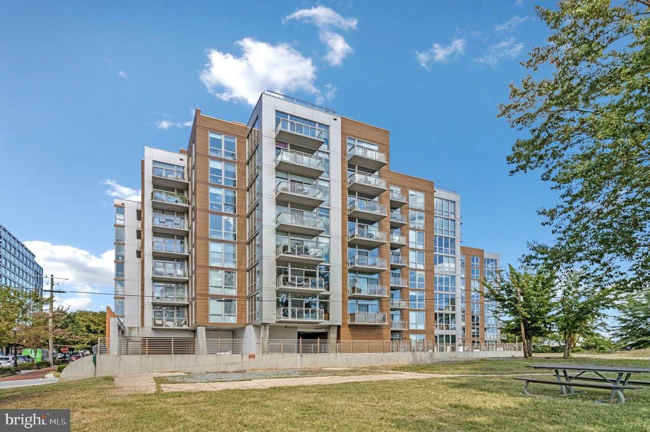 88 V Street - Photo 1