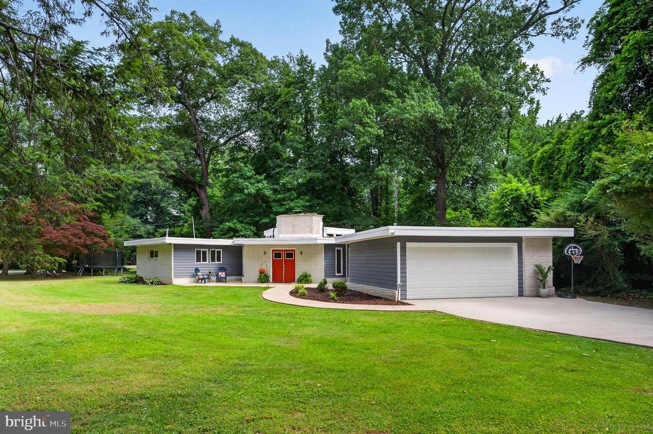 11724 River Drive - Photo 1