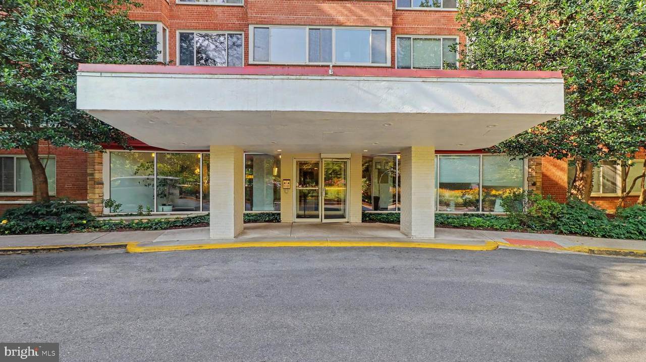 4000 Tunlaw Road - Photo 1