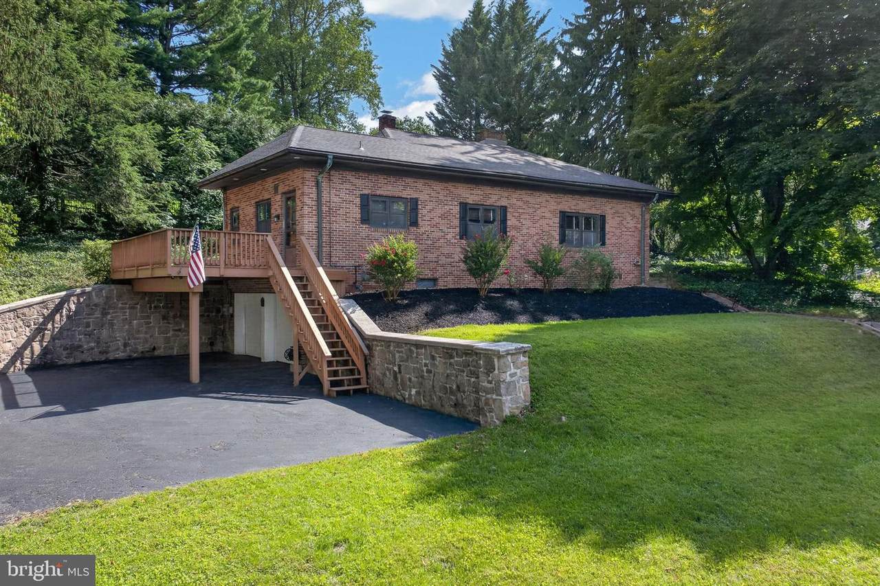 914 Somerset Lane - Photo 1