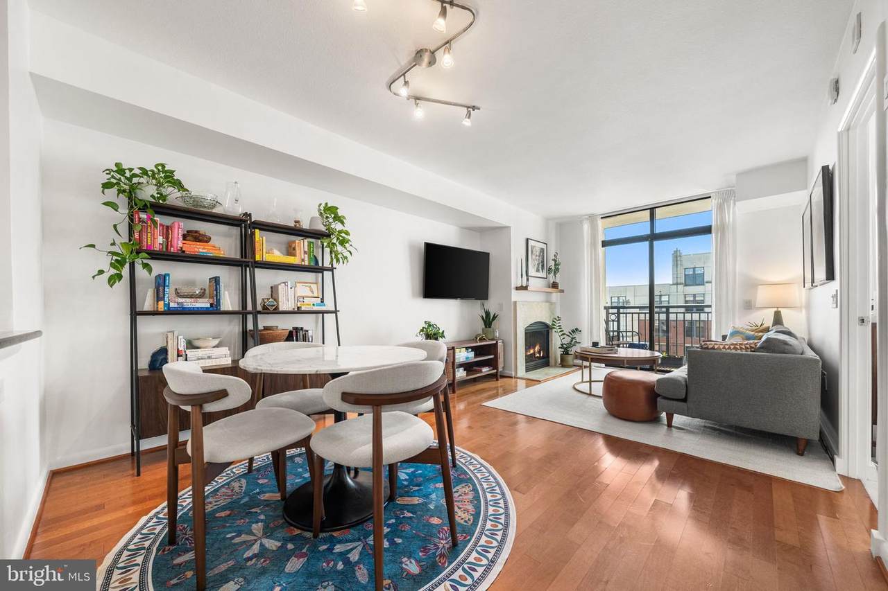 1021 Garfield Street - Photo 1