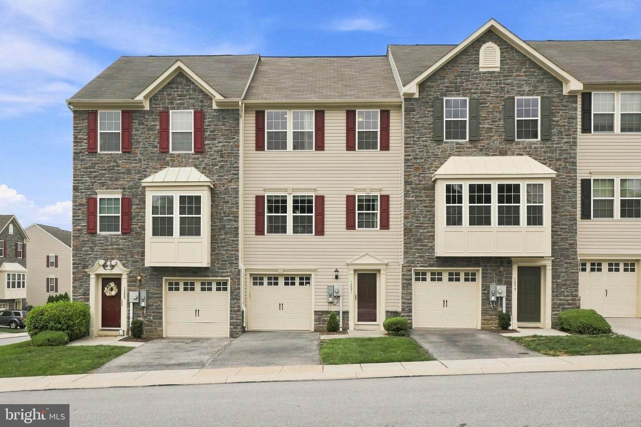 1281 Stonehaven Way - Photo 1
