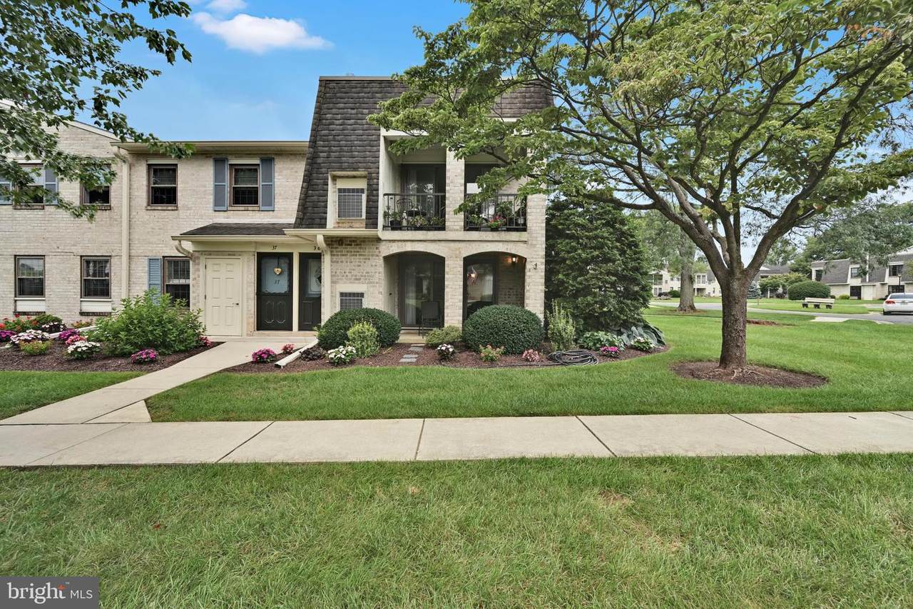 36 Valleybrook Drive - Photo 1
