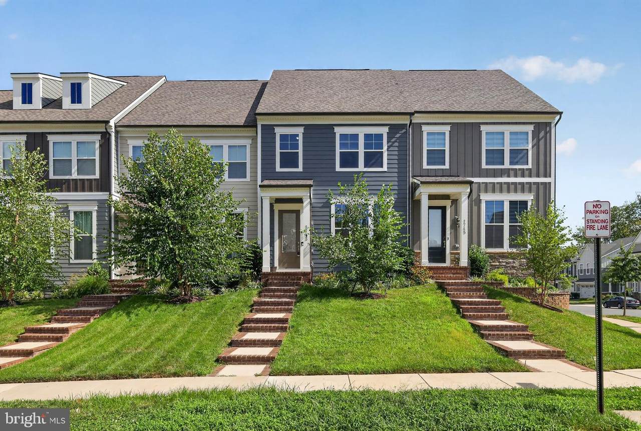 1743 Autumn Maple Leaf Drive - Photo 1