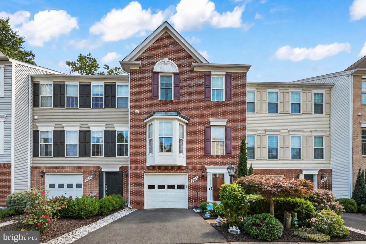 3025 Barden Oaks Court - Photo 1