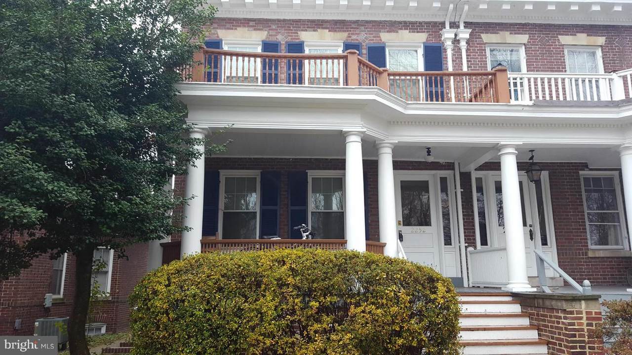 2252 Cathedral Avenue - Photo 1