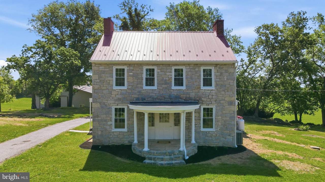 8805 Reichard Road - Photo 1