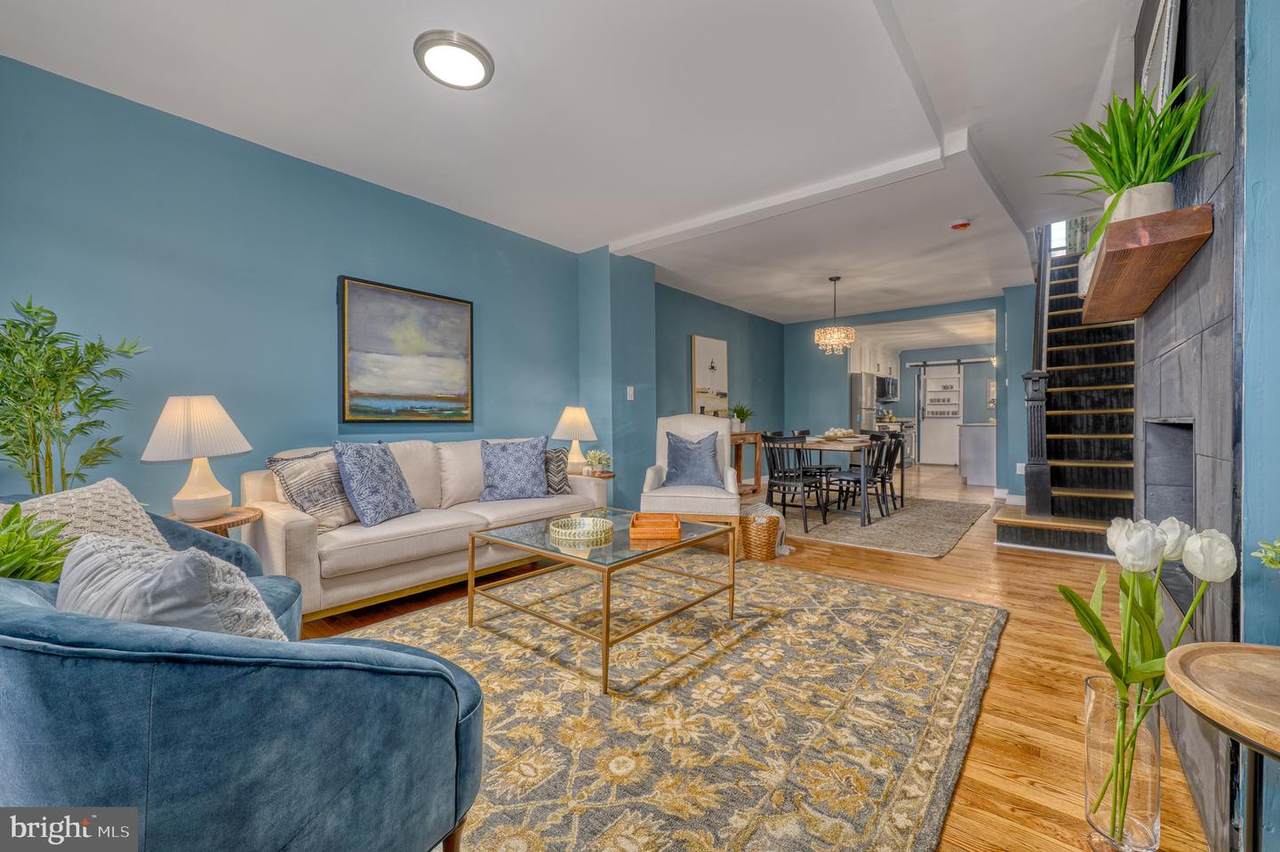 602 36TH Street - Photo 1