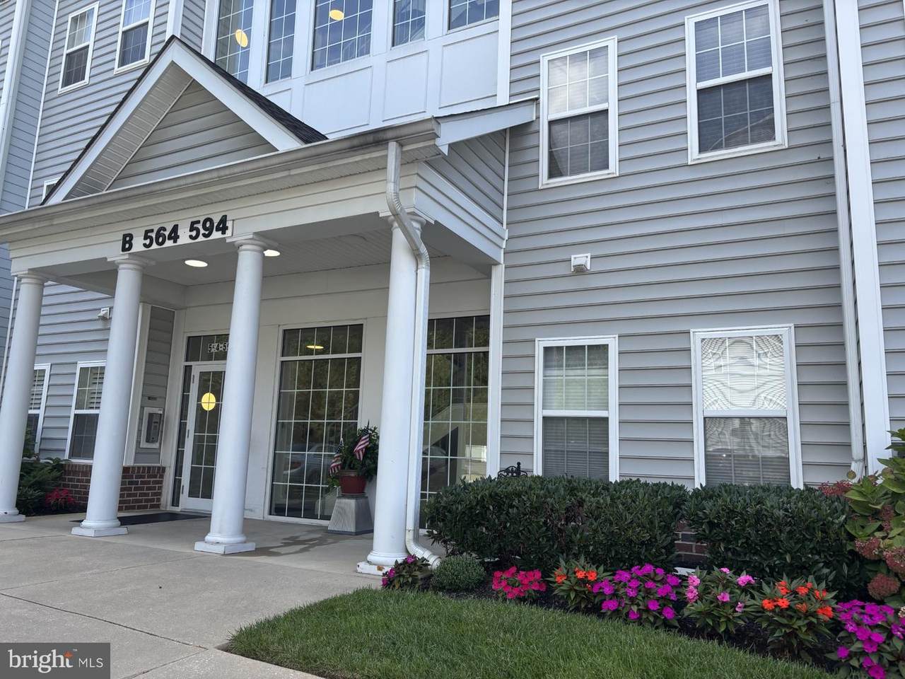 594 Hopkins Landing Drive - Photo 1