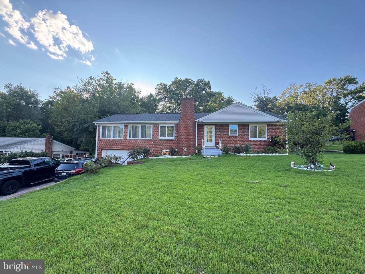 5903 Middleton Lane - Photo 1