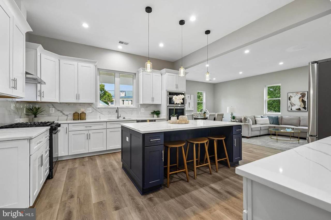 735 George Mason Drive - Photo 1