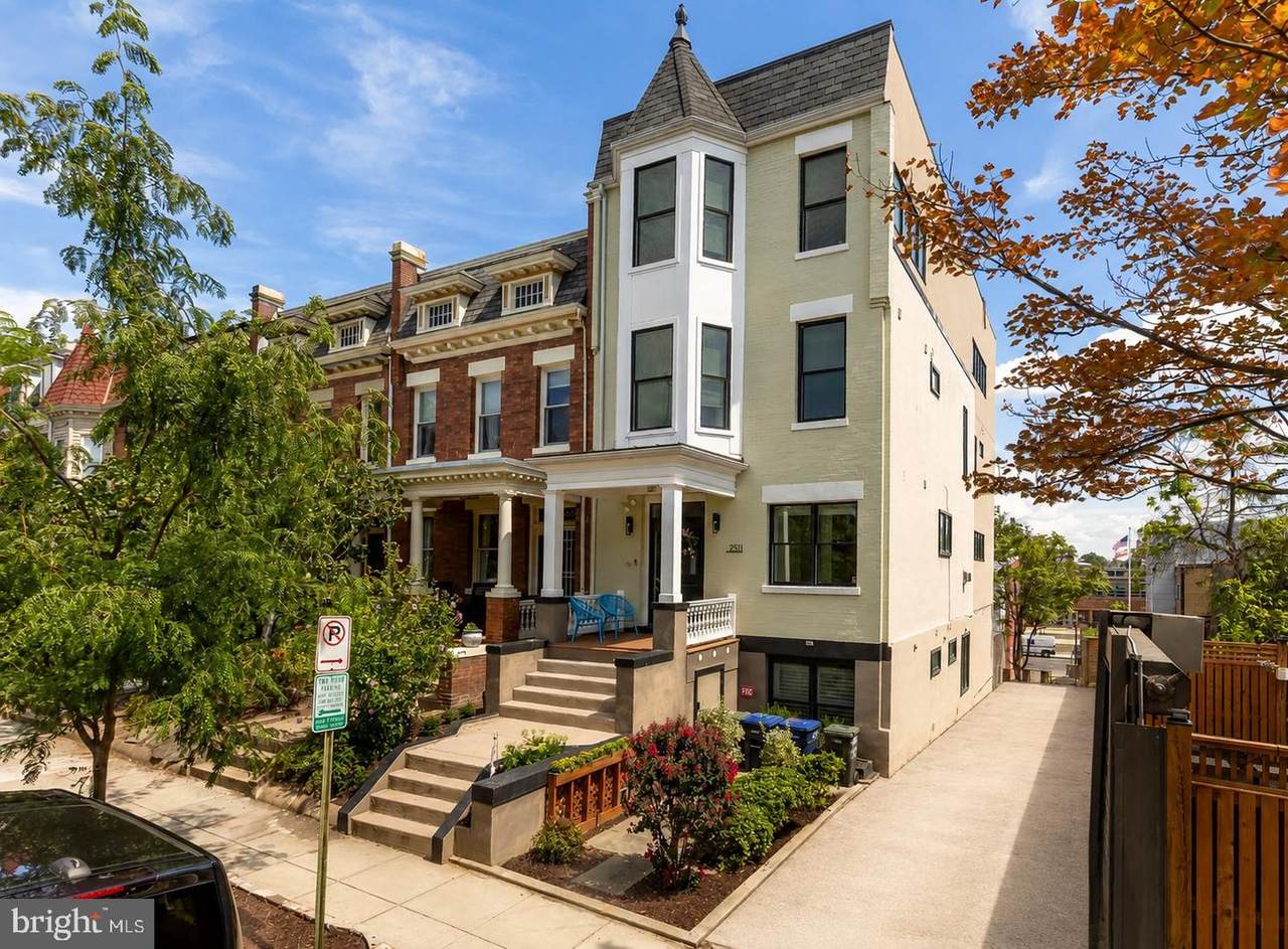 2511 12TH Street - Photo 1