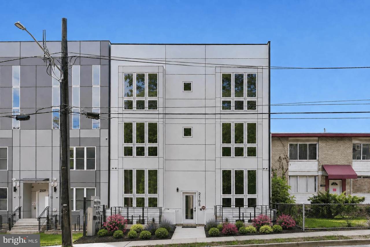 2105 M Street - Photo 1