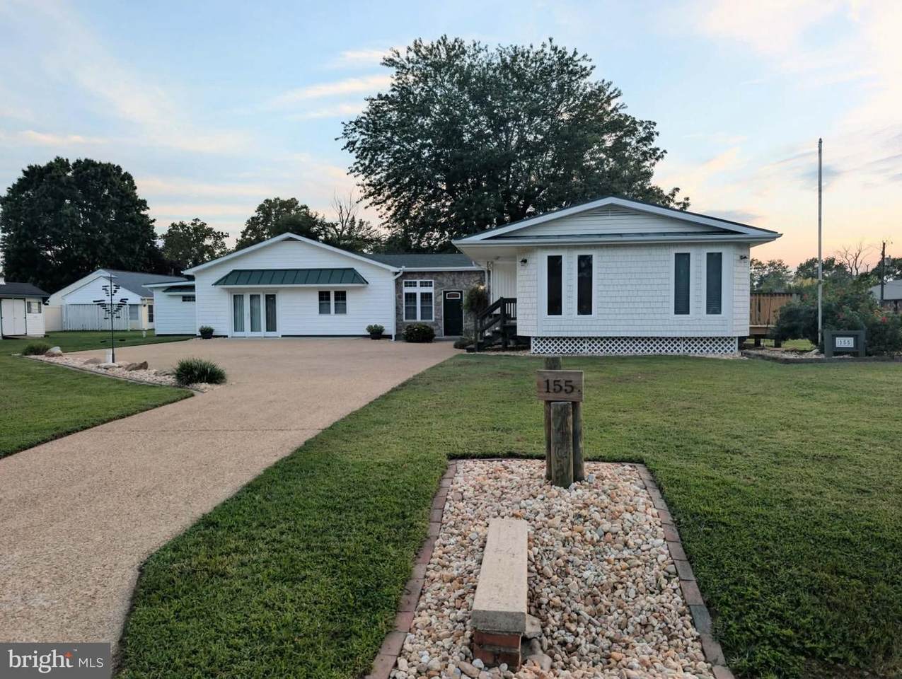 155 Pearson Drive - Photo 1