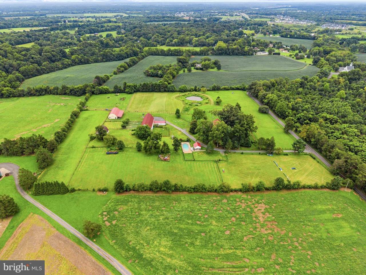 10401 Green Road - Photo 1