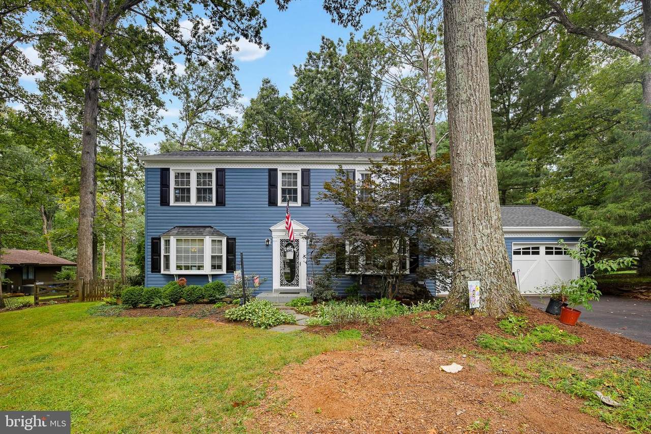 28720 Greenberry Drive - Photo 1