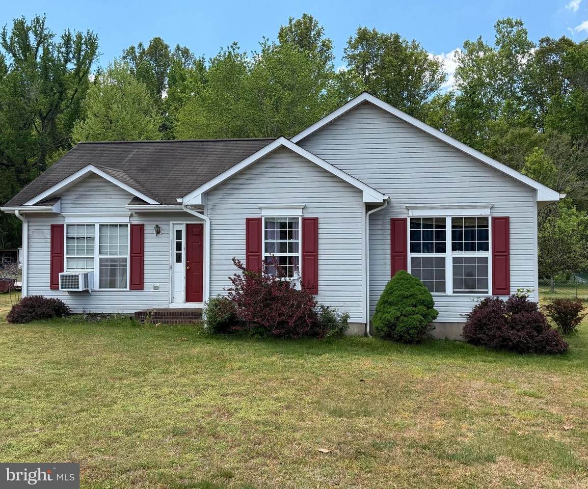 9804 Mohawk Drive - Photo 1