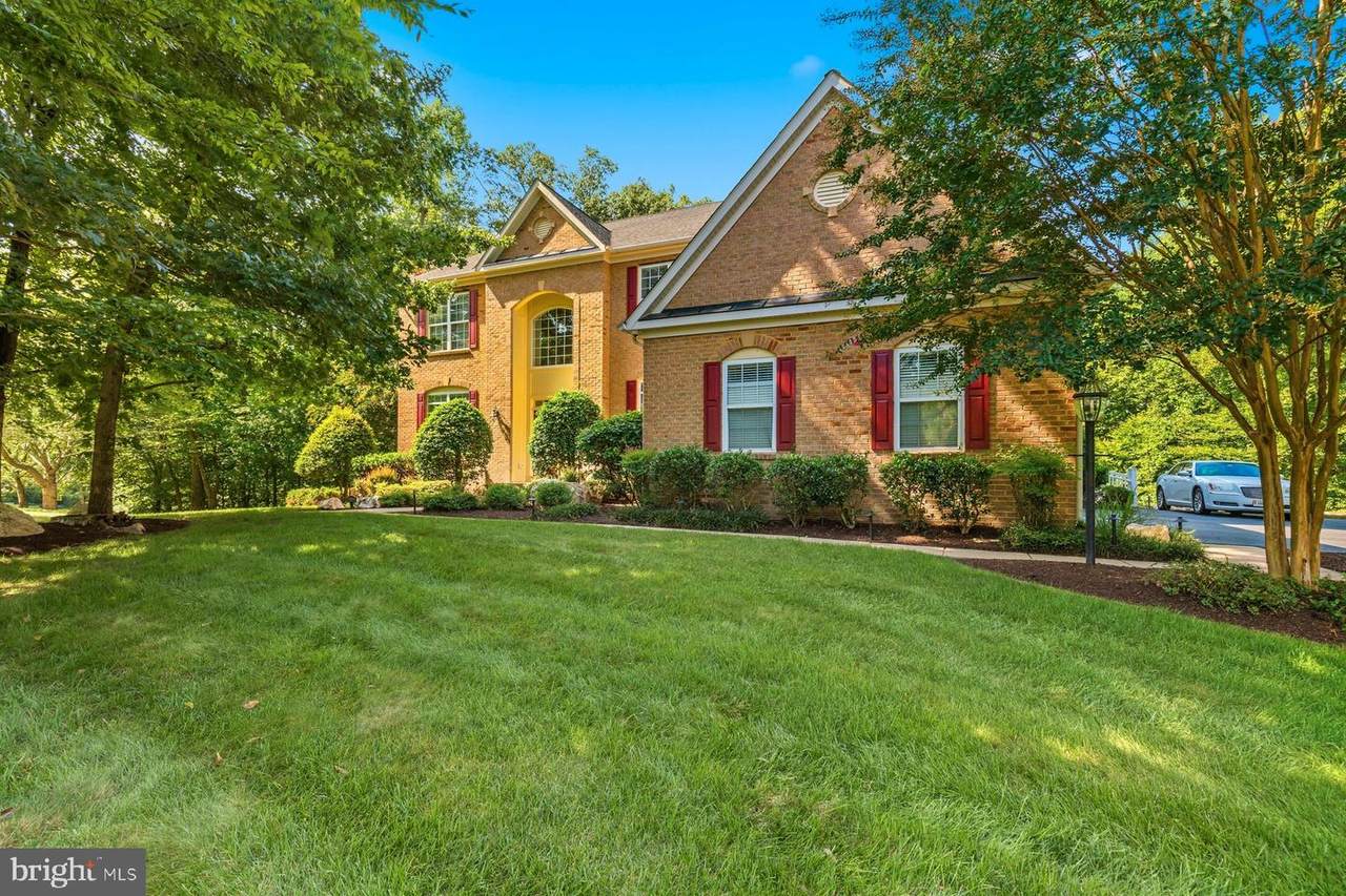 5501 Evesham Court - Photo 1