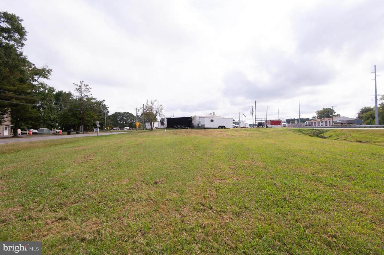 2906 Ocean Gateway - Photo 1