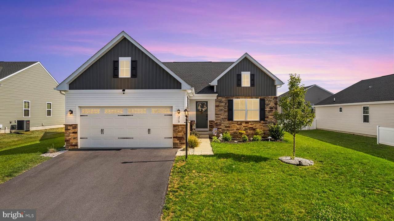 218 Wyoming Way - Photo 1