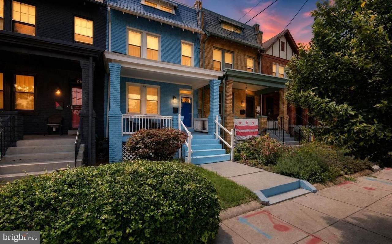 2630 10TH Street - Photo 1