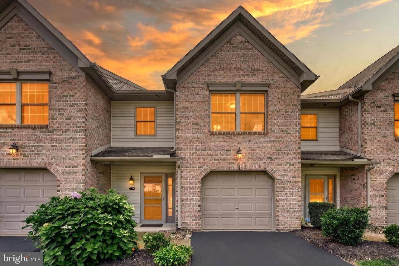 174 Melbourne Lane - Photo 1