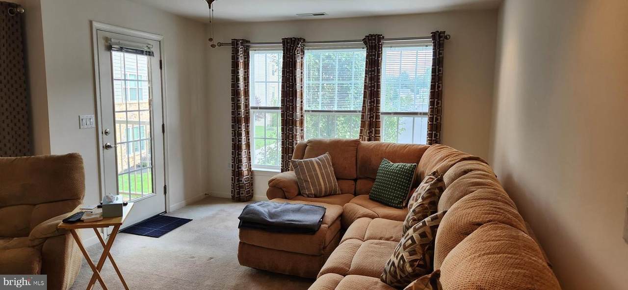 1507 Moore Street - Photo 1