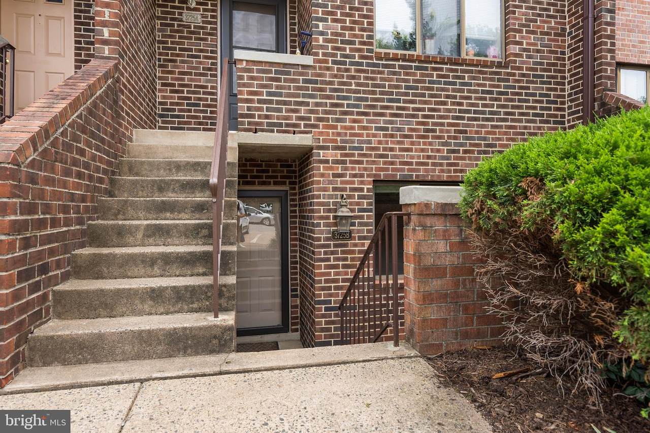 3725-B Madison Lane - Photo 1