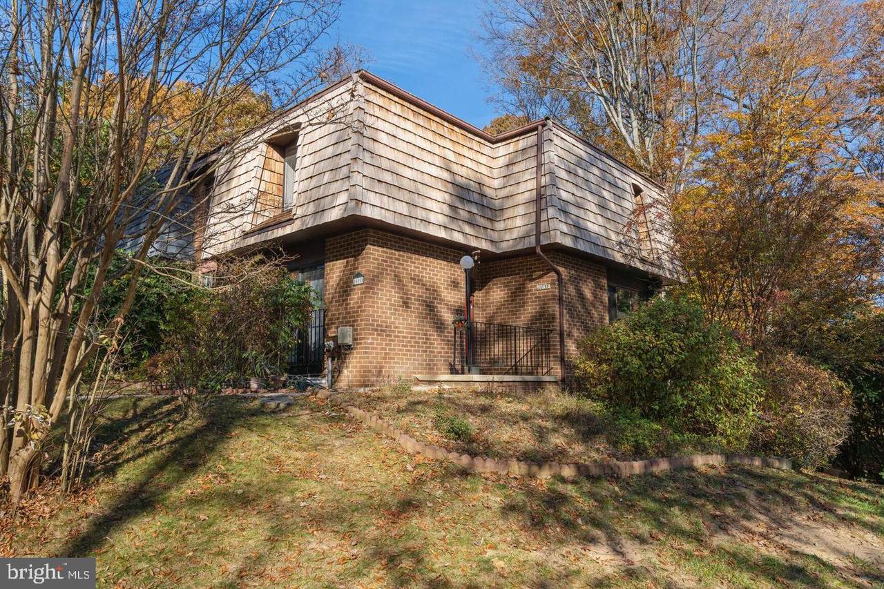 10855 Deborah Drive - Photo 1