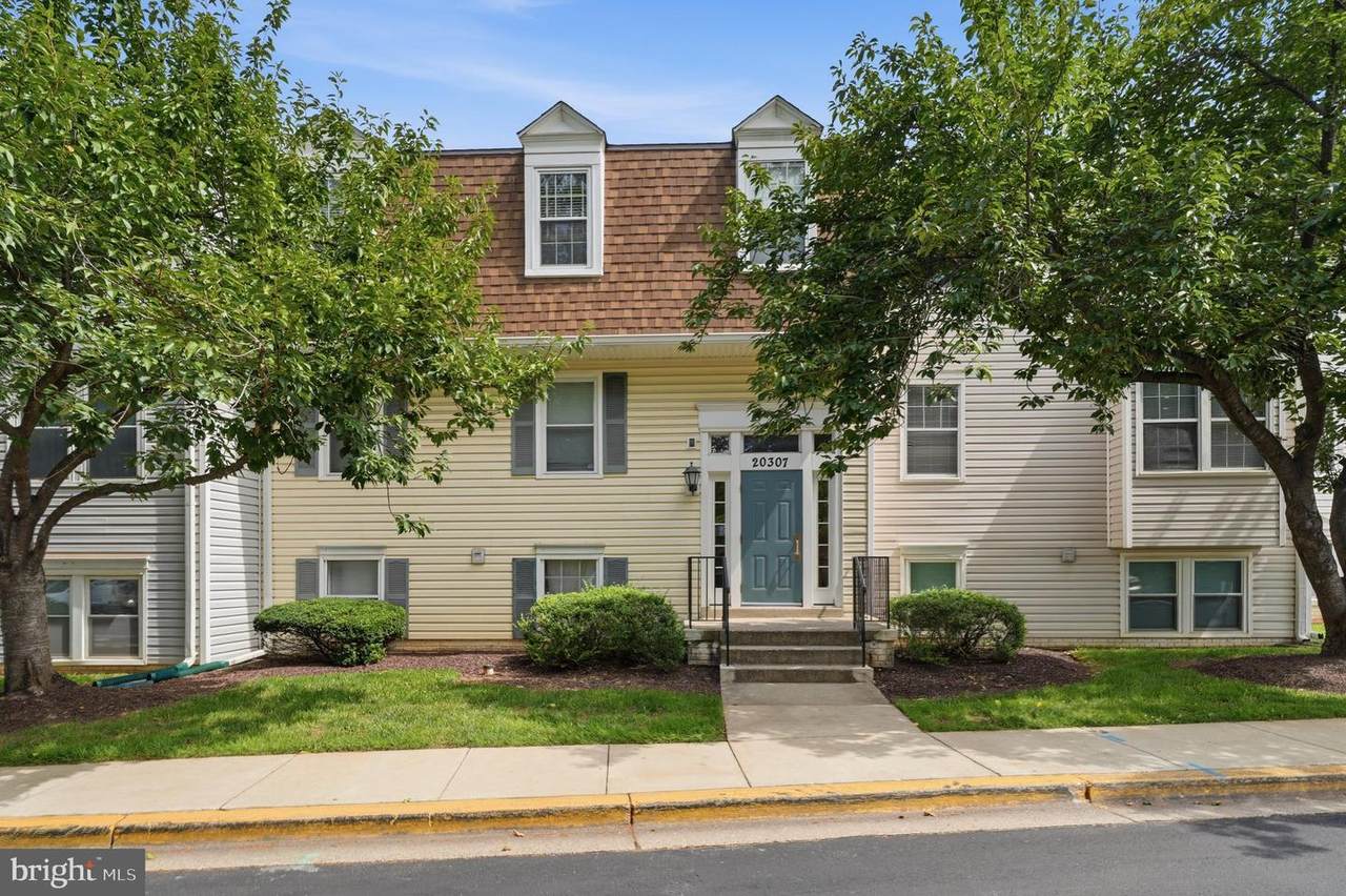 20307 Beaconfield Terrace - Photo 1