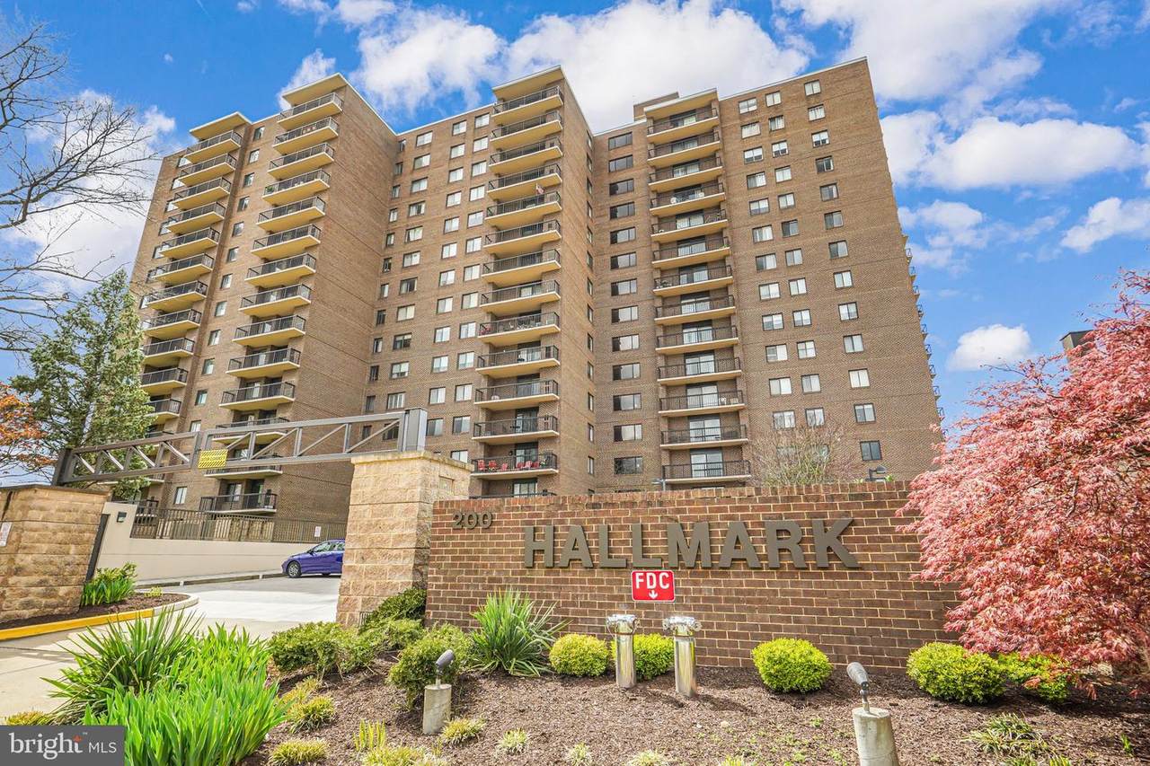 200 Pickett Street - Photo 1