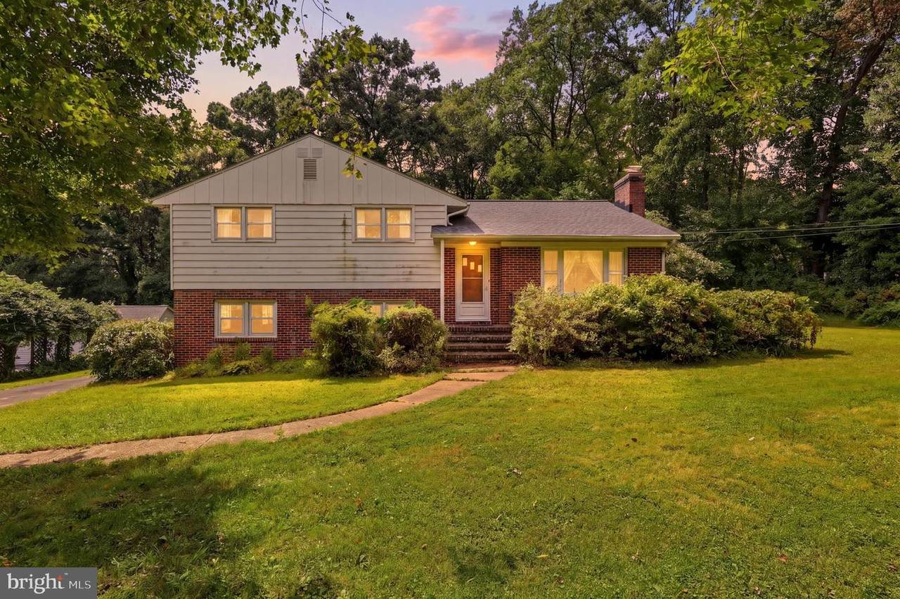 8407 Bradshaw Road - Photo 1