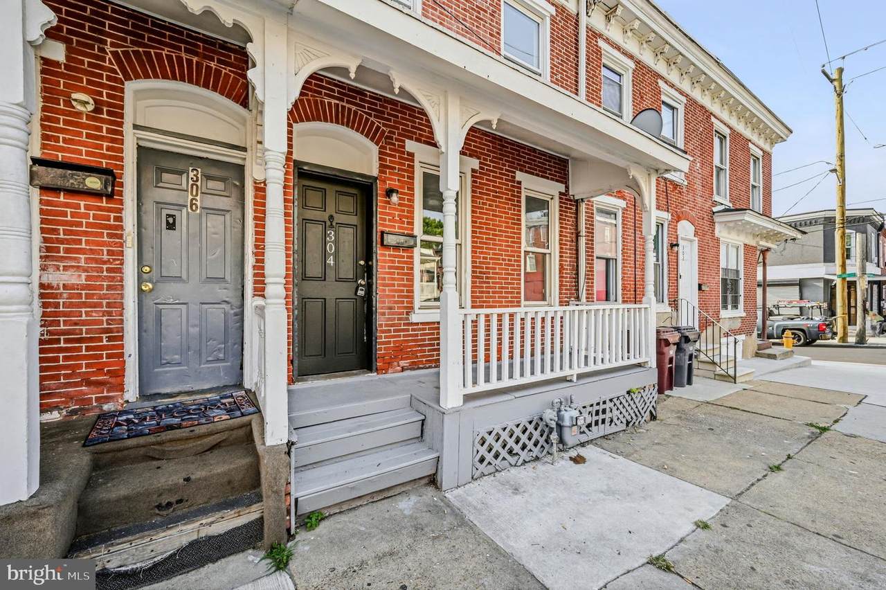 304 Franklin Street - Photo 1