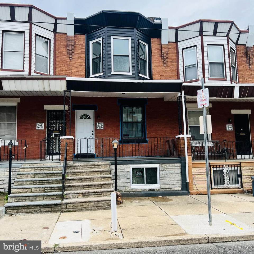 2328 Harold Street - Photo 1