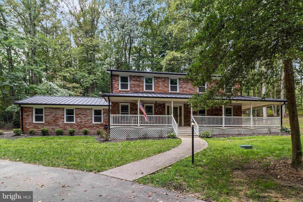 7977 Keech Road - Photo 1