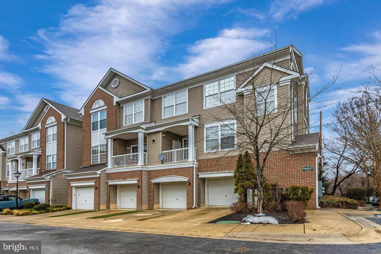 14294 Hampshire Hall Court - Photo 1