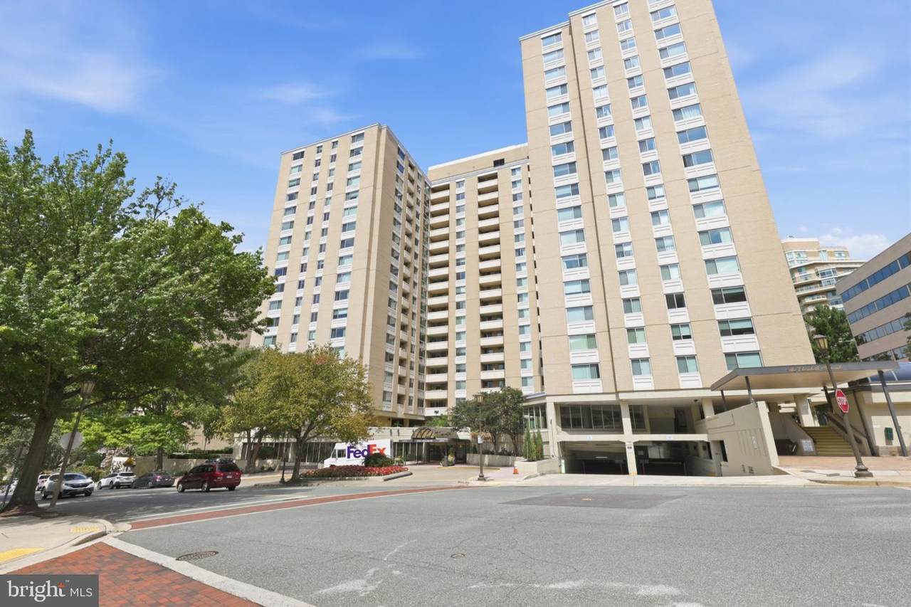 4601 Park Avenue - Photo 1