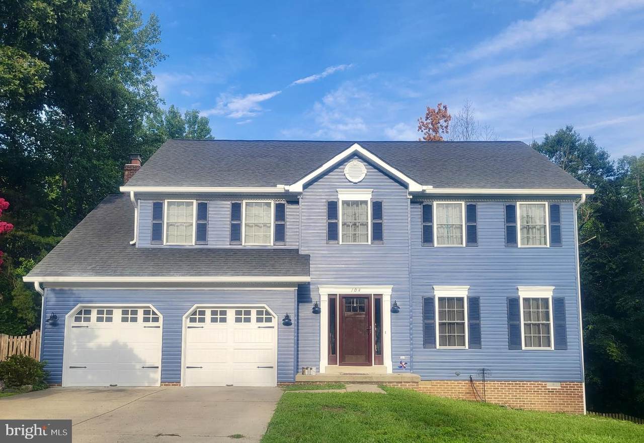104 Westmorland Court - Photo 1