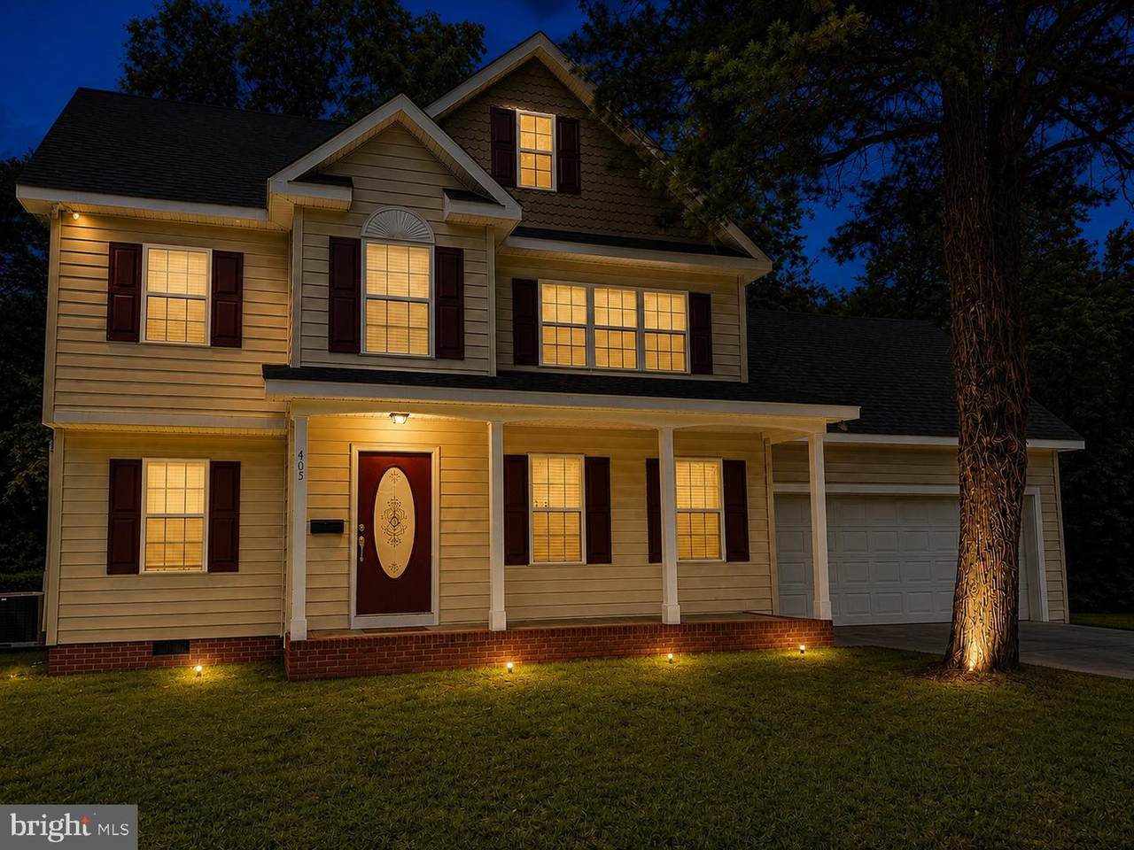 405 Somerset Avenue - Photo 1