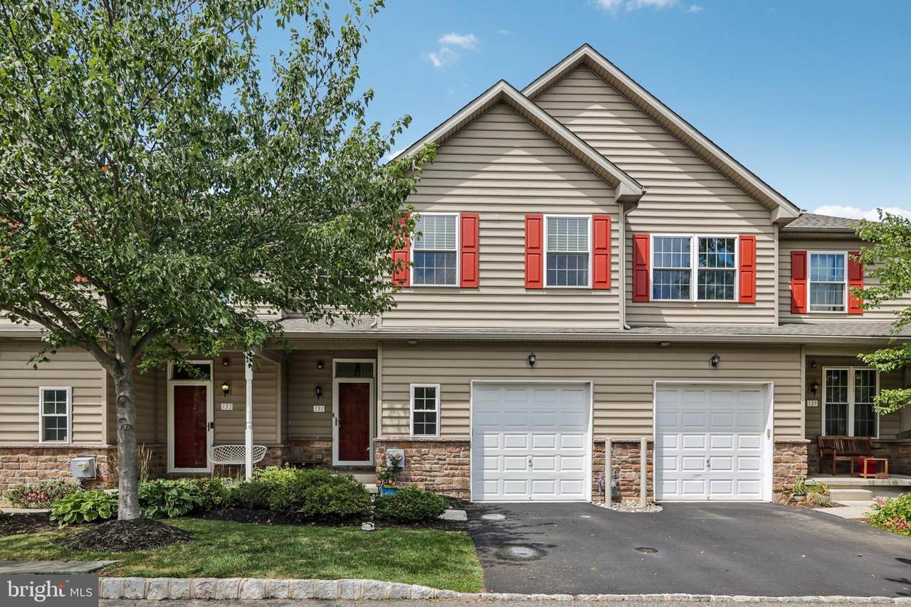 131 Nicoles Way - Photo 1