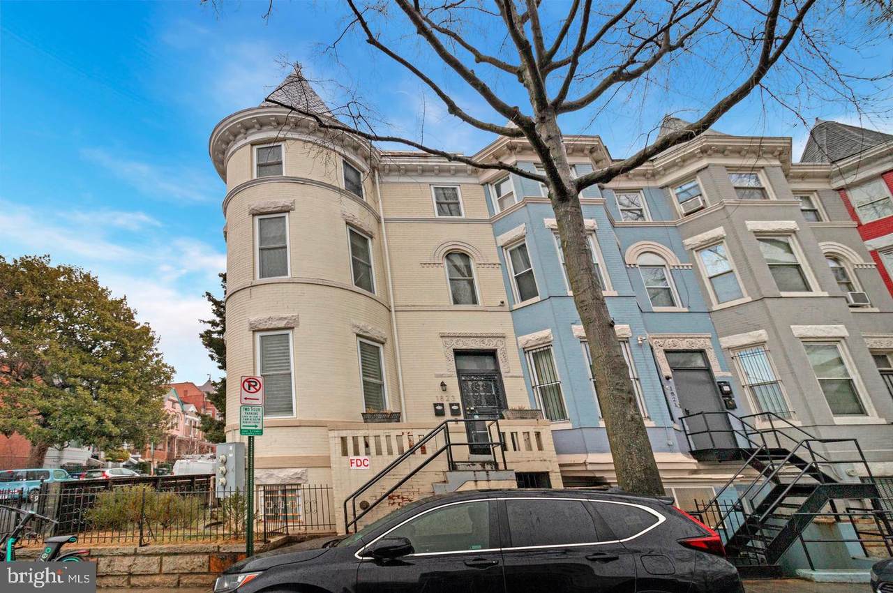 1823 Capitol Street - Photo 1