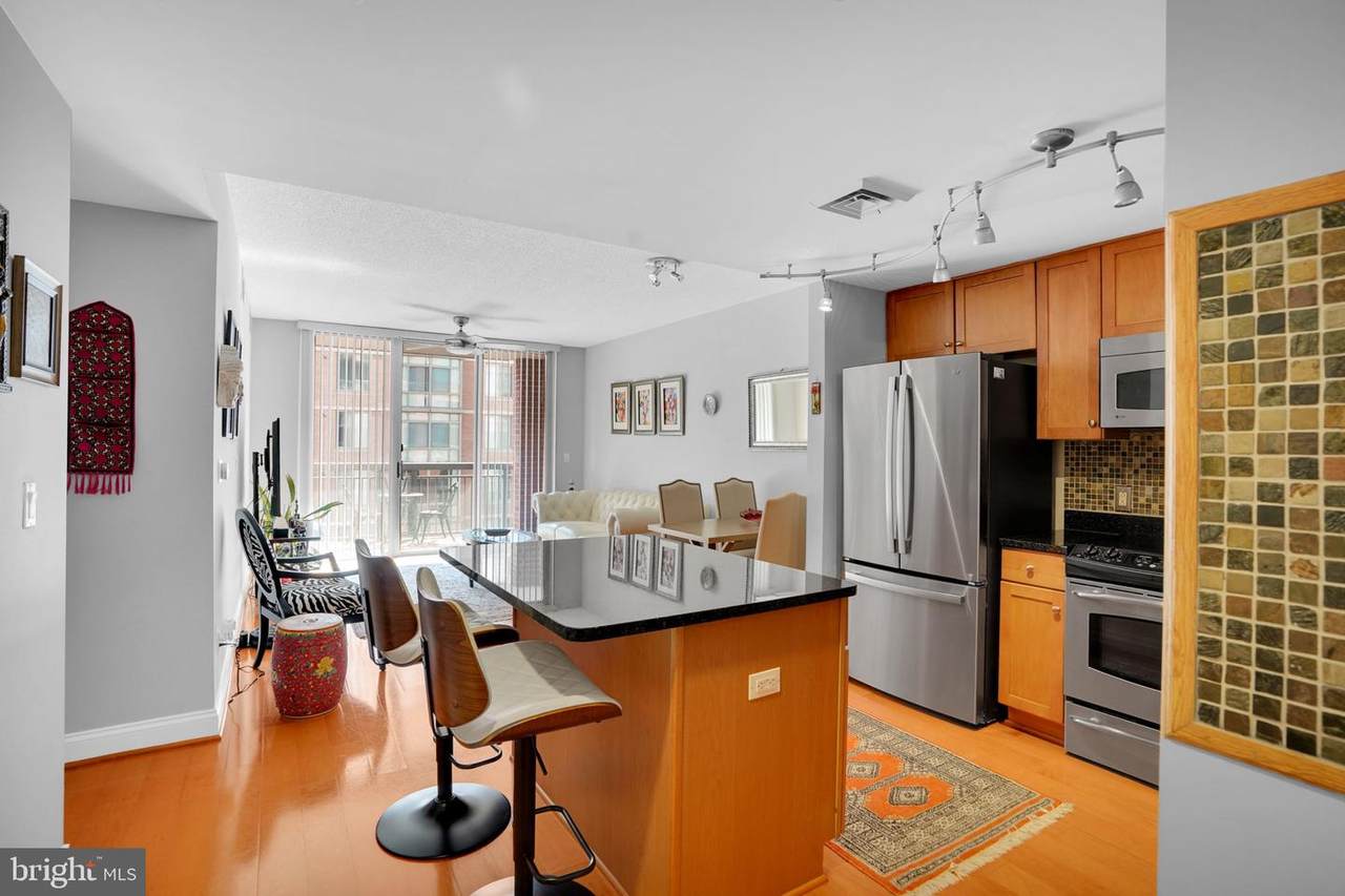 1020 Highland Street - Photo 1