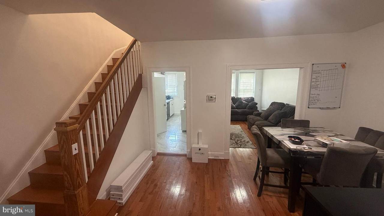 3917 Ridgewood Avenue - Photo 1