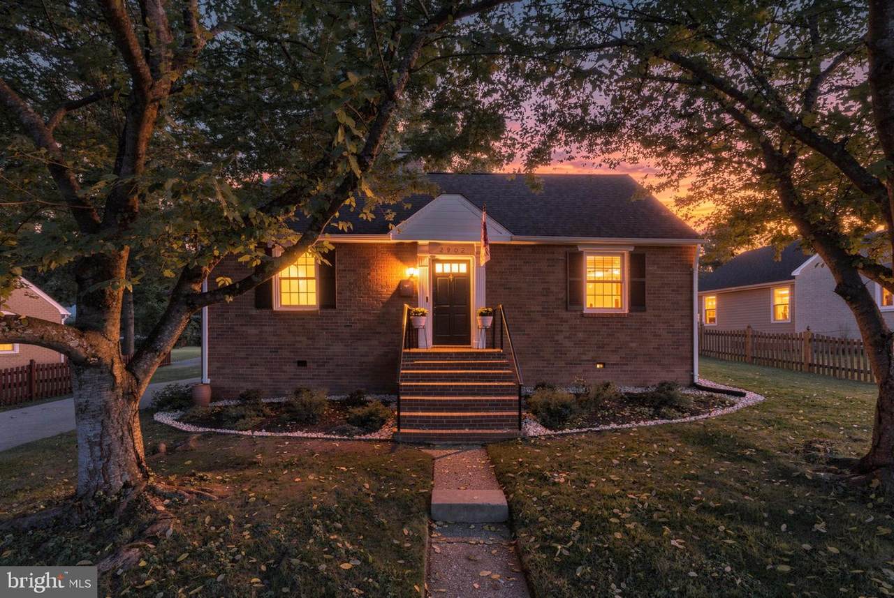 2902 Summerfield Road - Photo 1