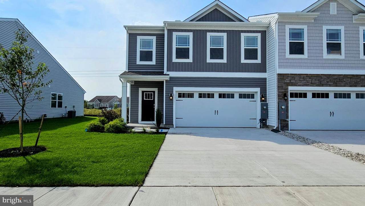 34512 East Bend Street - Photo 1