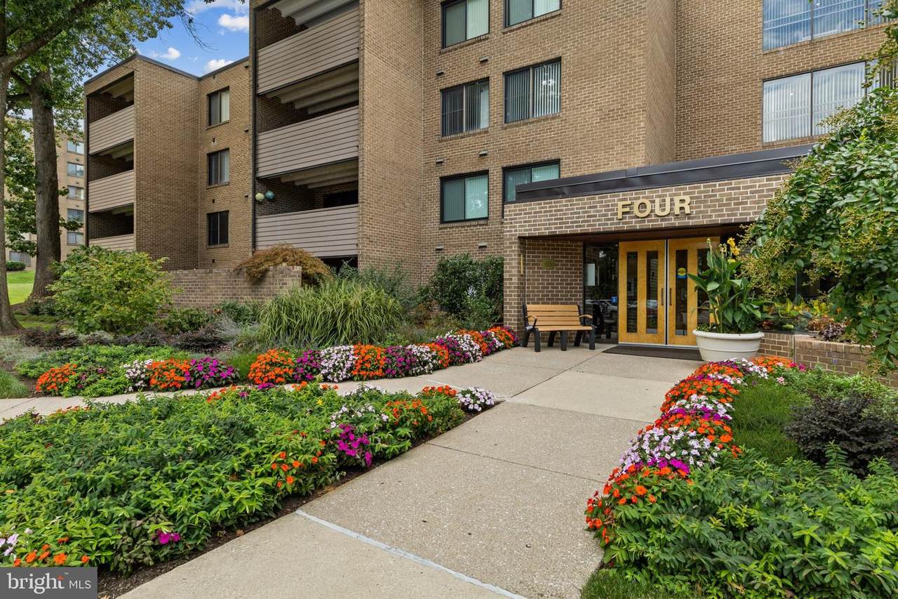 4 Candlemaker Court - Photo 1