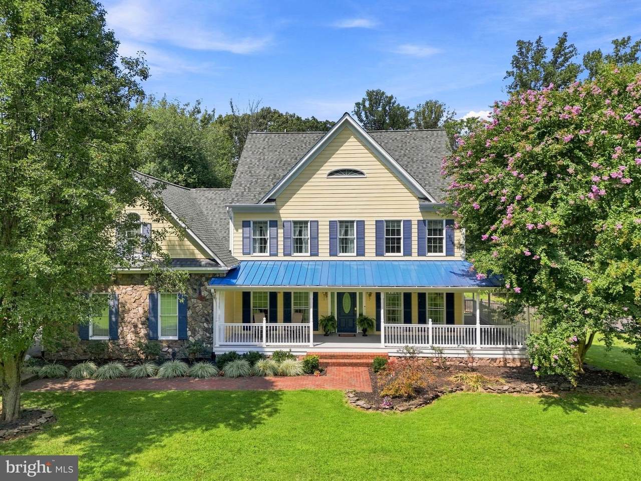 9438 Petterson Lane - Photo 1